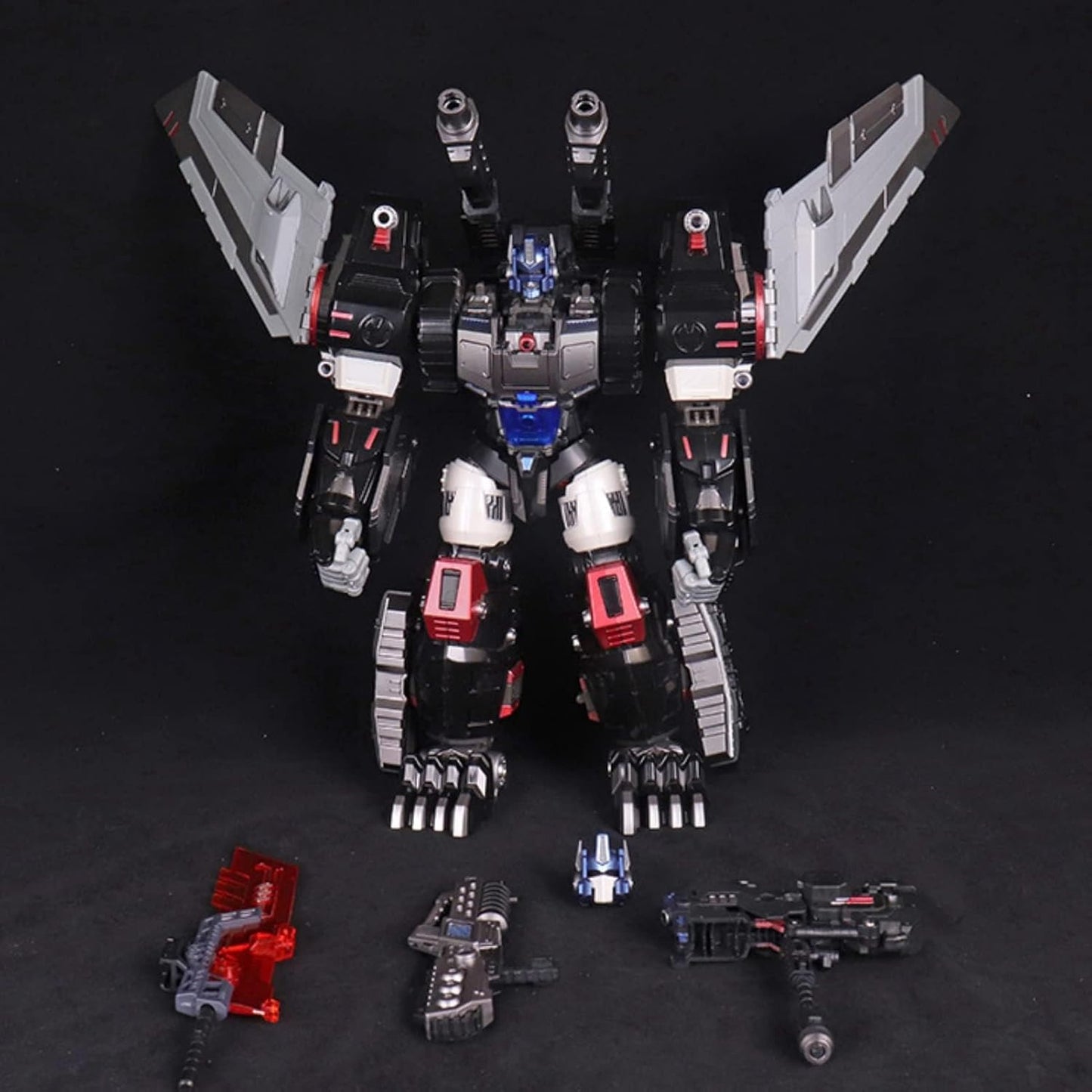 Beast War Action Figure, 11 Inch J3569