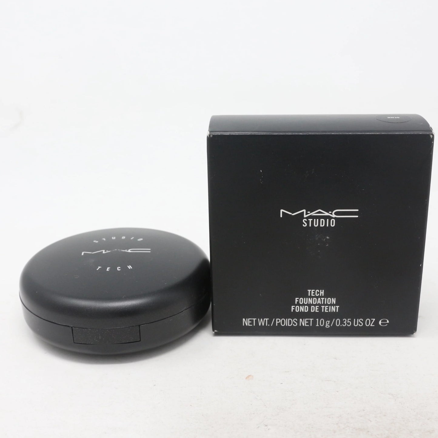 Studio Tech Foundation NC45 0.35 oz U6739