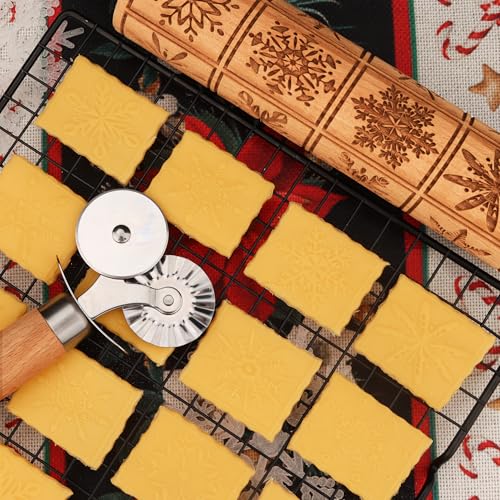 Wooden Rolling Pin for Baking with Christmas Embossed Designs, Includes Cleaning Brush O863