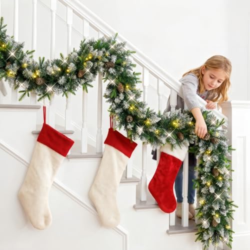 Christmas garland with lights, 9ft, battery operated with timer B505