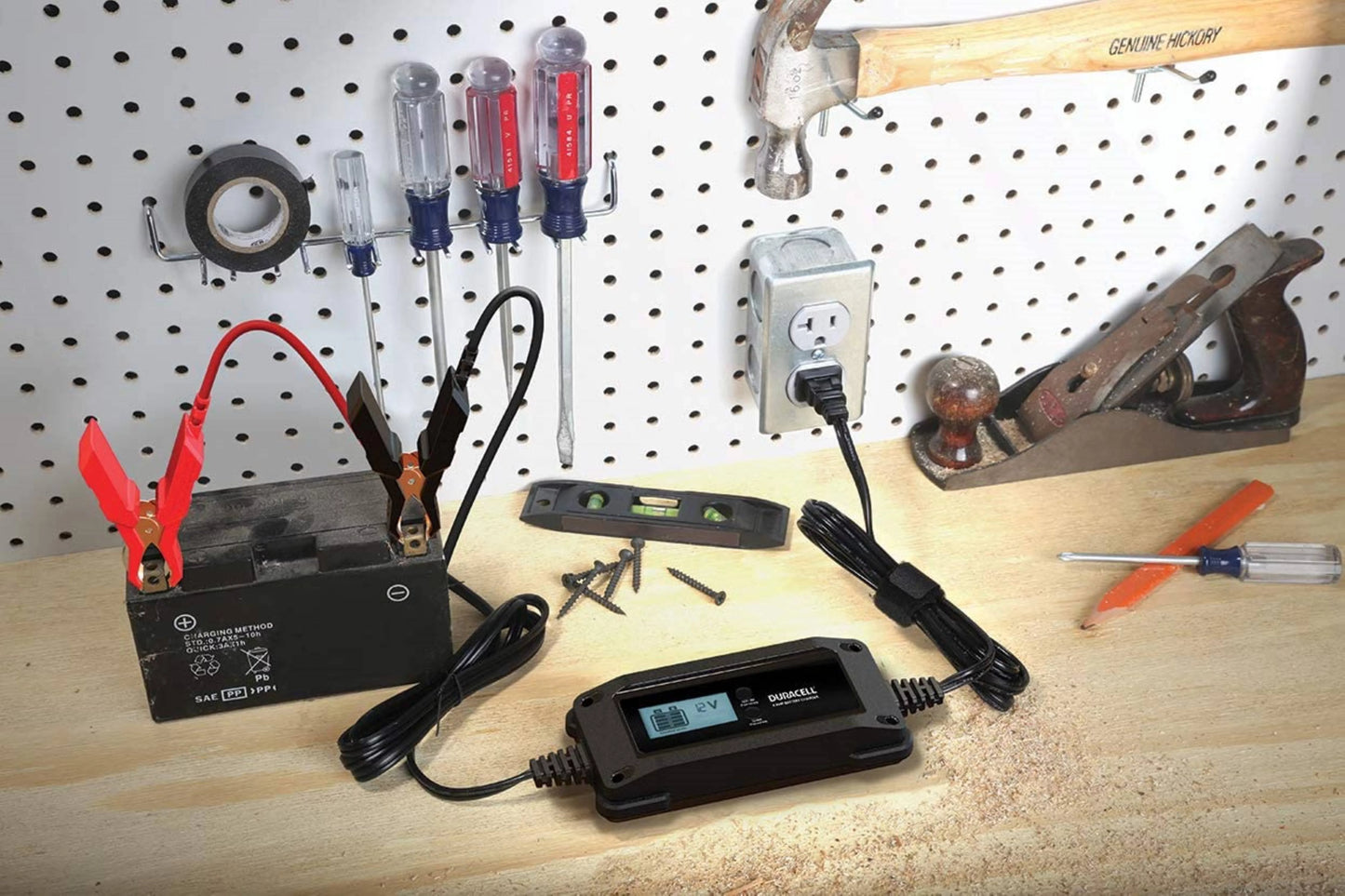 4 Amp Battery Charger Maintainer with LCD Display Z167948
