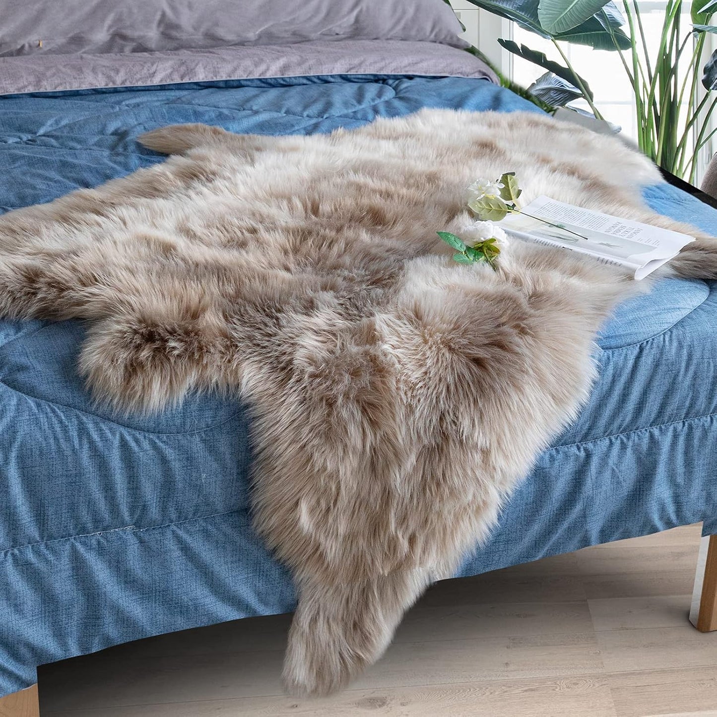 Faux Fur Area Rug for Bedroom Living Room, 4ft x 5ft, Brown F280