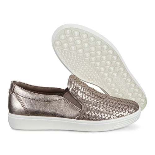 Women's Woven Slip-On Sneakers E414