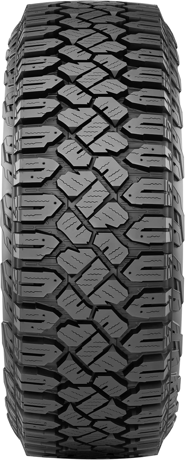 All Terrain LT285/70R17 Light Truck Tire A8600