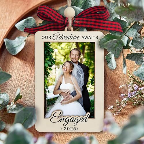 Christmas Ornament Picture Frame - Wooden Landscape Photo Frame for Tree U75225