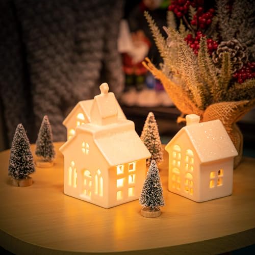 7 Pcs Christmas Miniature Porcelain Village Sets Tabletop Figurine LED House Decorations N8533