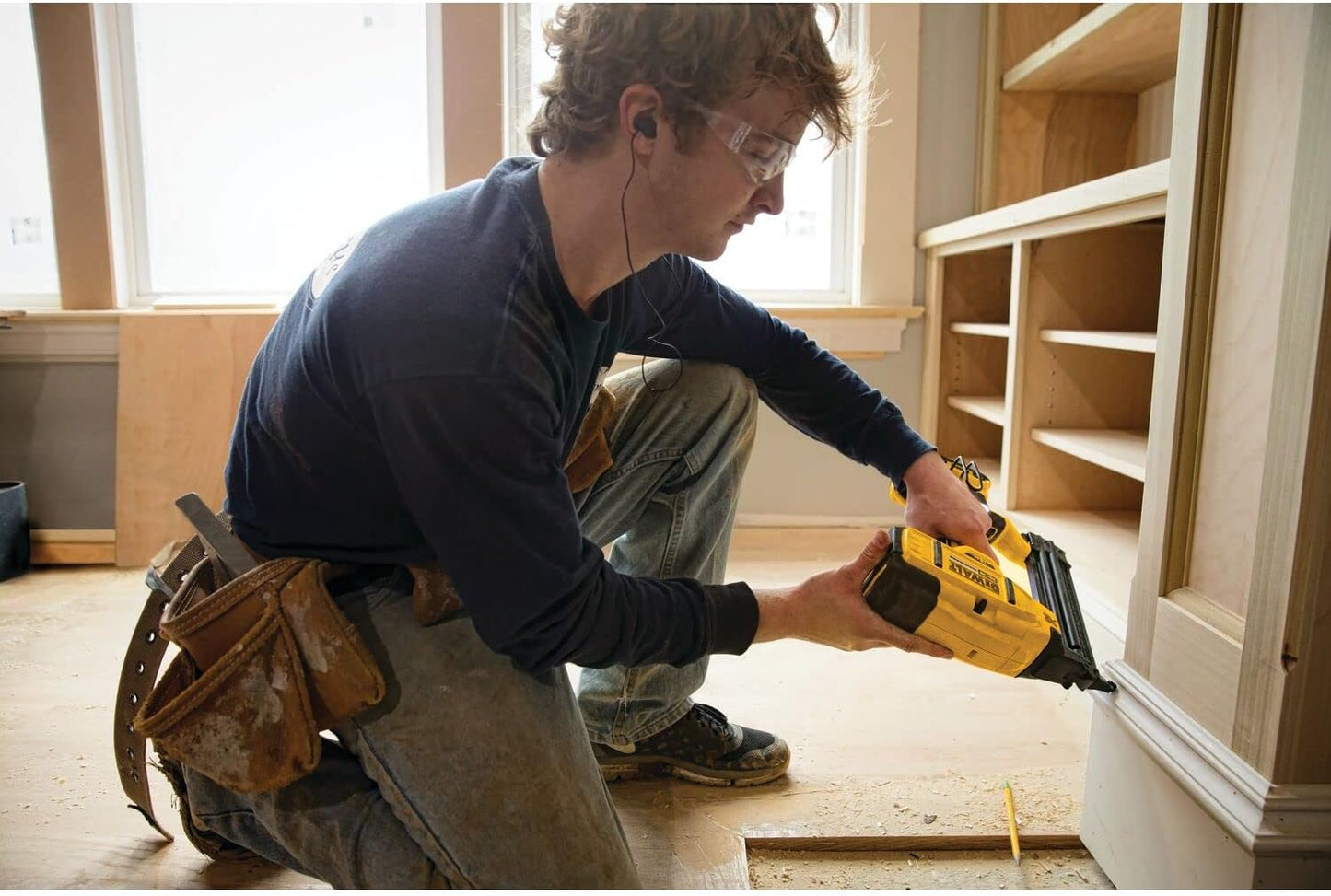 Cordless Brad Nailer Kit, 18GA Z4103