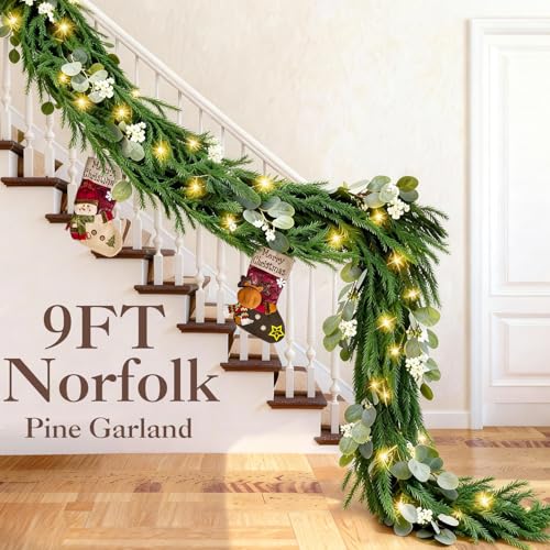 Christmas garland with lights, 9ft, battery operated with timer B505
