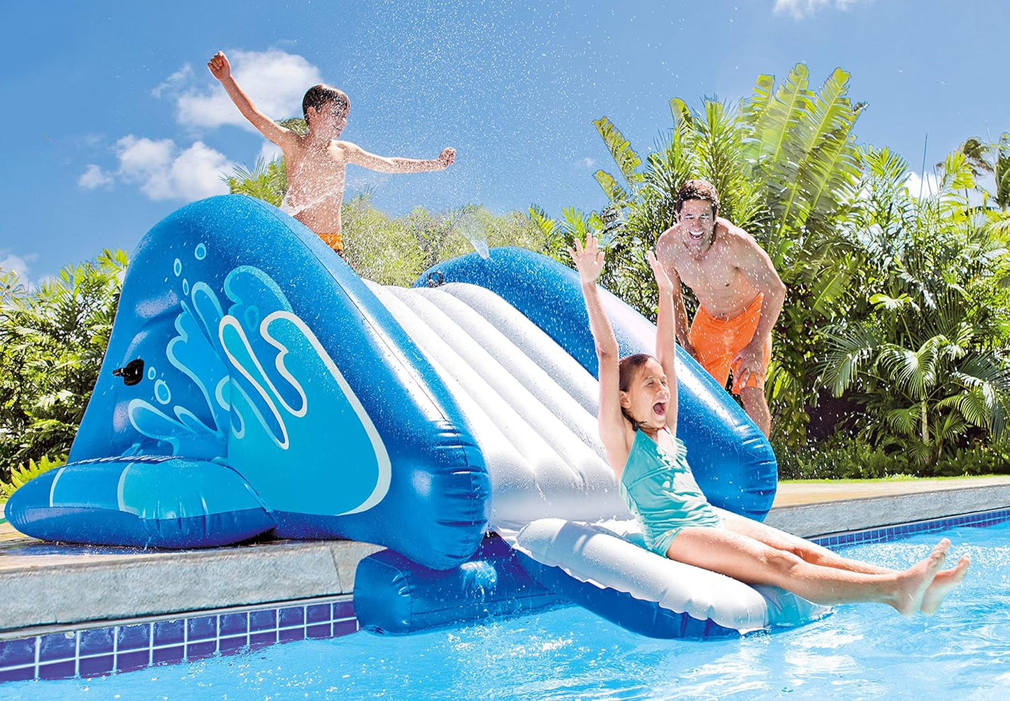 Inflatable Play Center Swimming Pool Water Slide with Sprayers M236