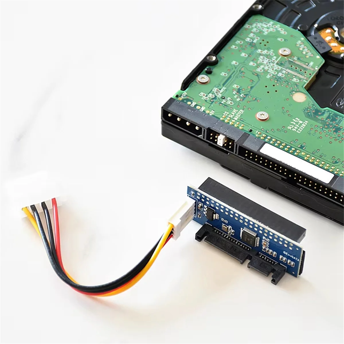 3.5 IDE to PATA Hard Drive Adapter with Data Cable U48979