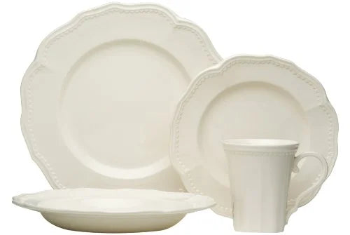 Red Vanilla Red Vanilla Classic White 16-Piece Dining Set