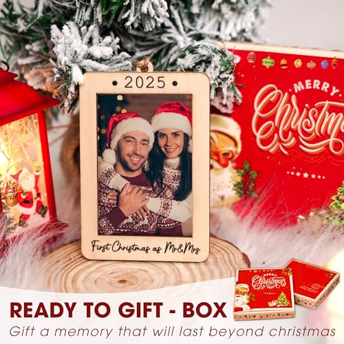 Christmas Ornament Picture Frame - Wooden Landscape Photo Frame for Tree U75225
