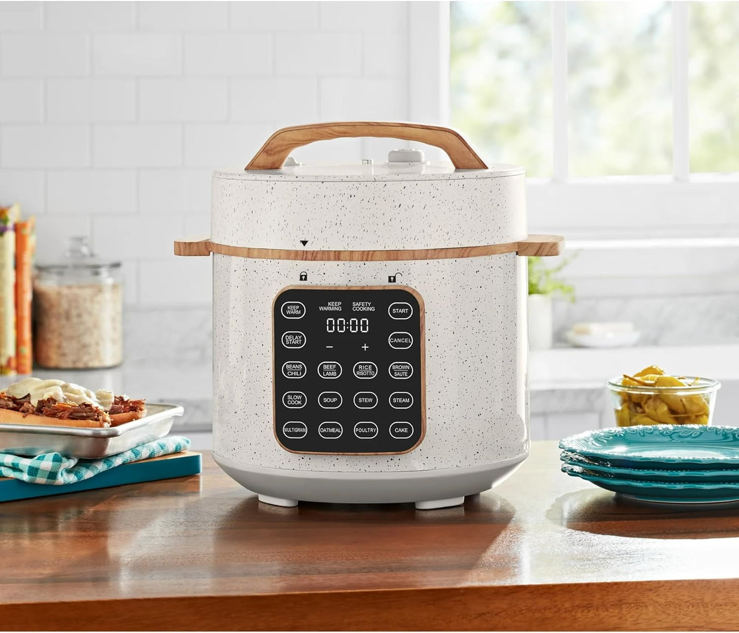 6 Qt Pressure Cooker with Touch Control Display, 7 in 1 Multi-Function U6411